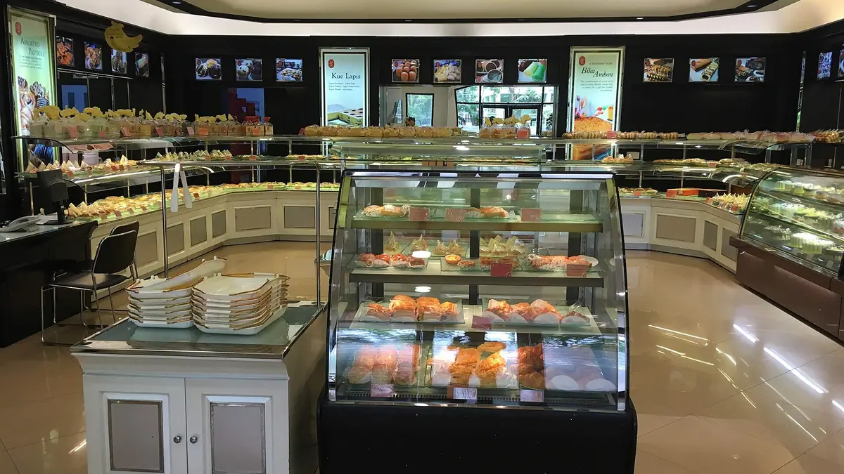 Cooplands – bakery in Greatfield, Hull